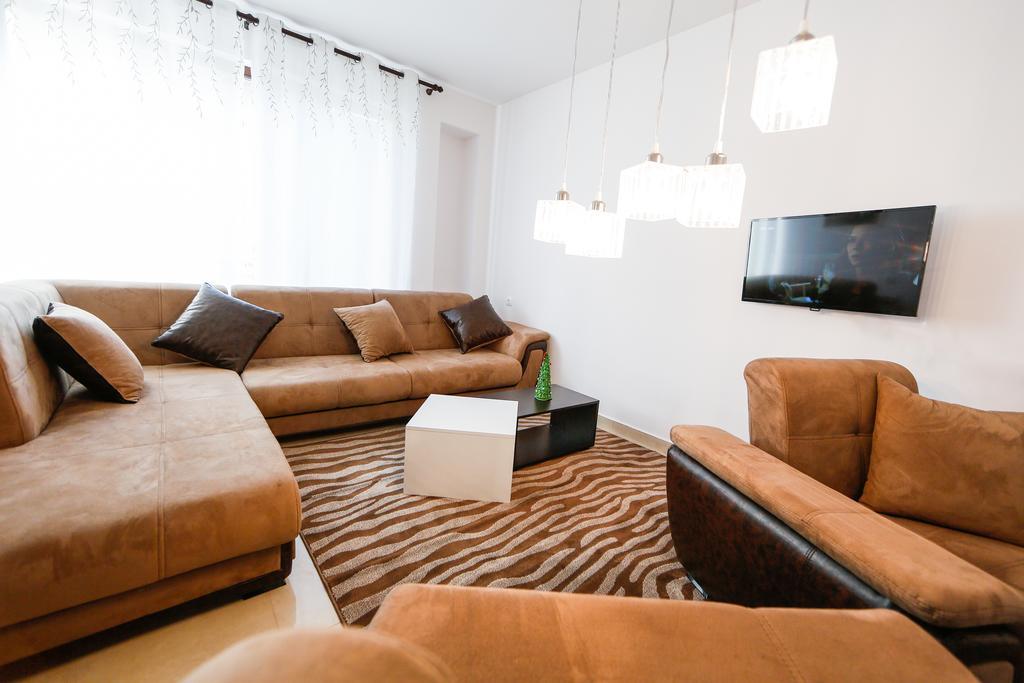 Twin House Konukevi 3*